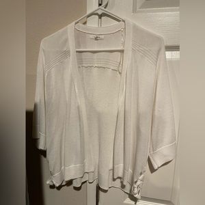 Maurices Size 2X White Open Front Short Sleeve Cropped Cardigan